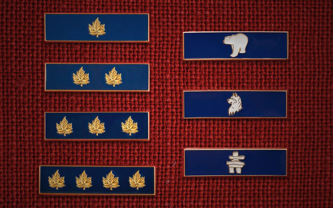 broches